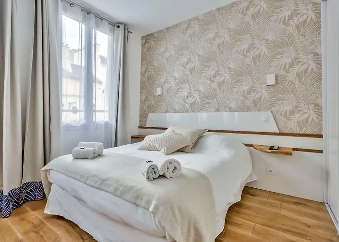 Amazing 2 Flat Near Bastille - An Ecoloflat Apartment Paris