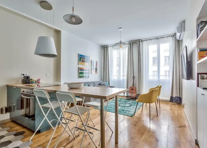 Amazing 2 Flat Near Bastille - An Ecoloflat Apartment